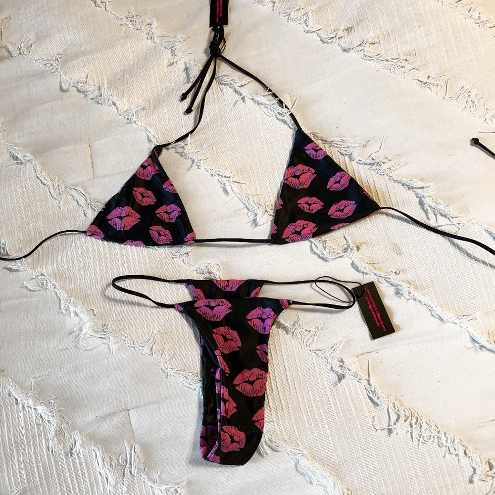 NWT DollsKill Bikini Set
